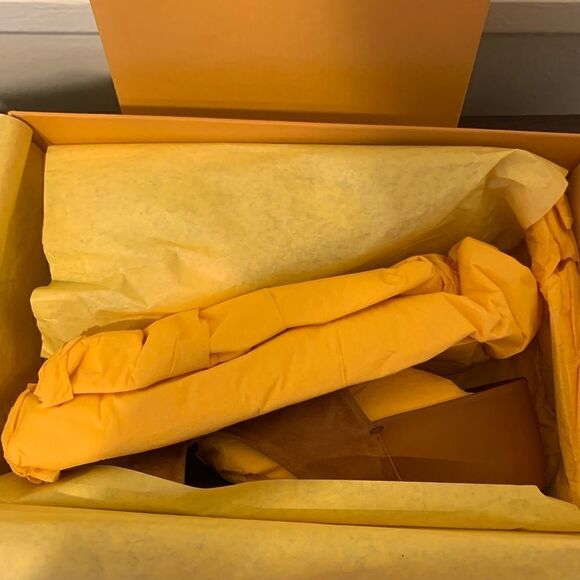 Tod’s soft leather upper/leather lining stylish sandal size EU 37 or US 7 - Picture 8 of 10